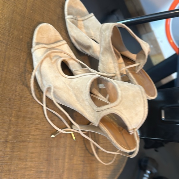 Beautiful sexy heals. Past husband bought me never worn. Love ♥️ - Picture 5 of 5